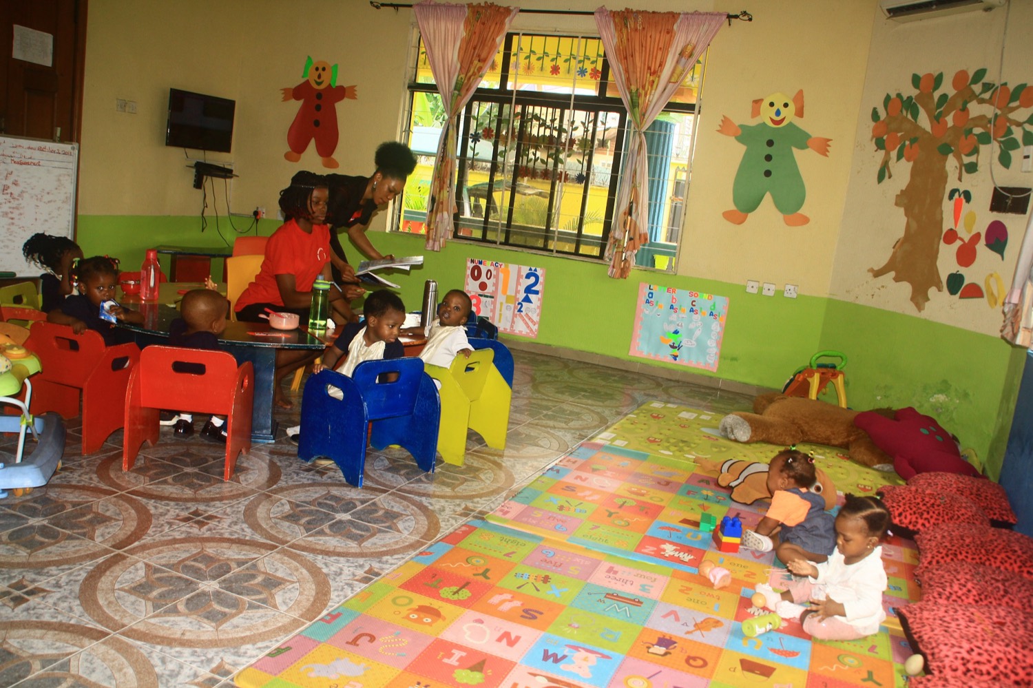 Creche learning in class